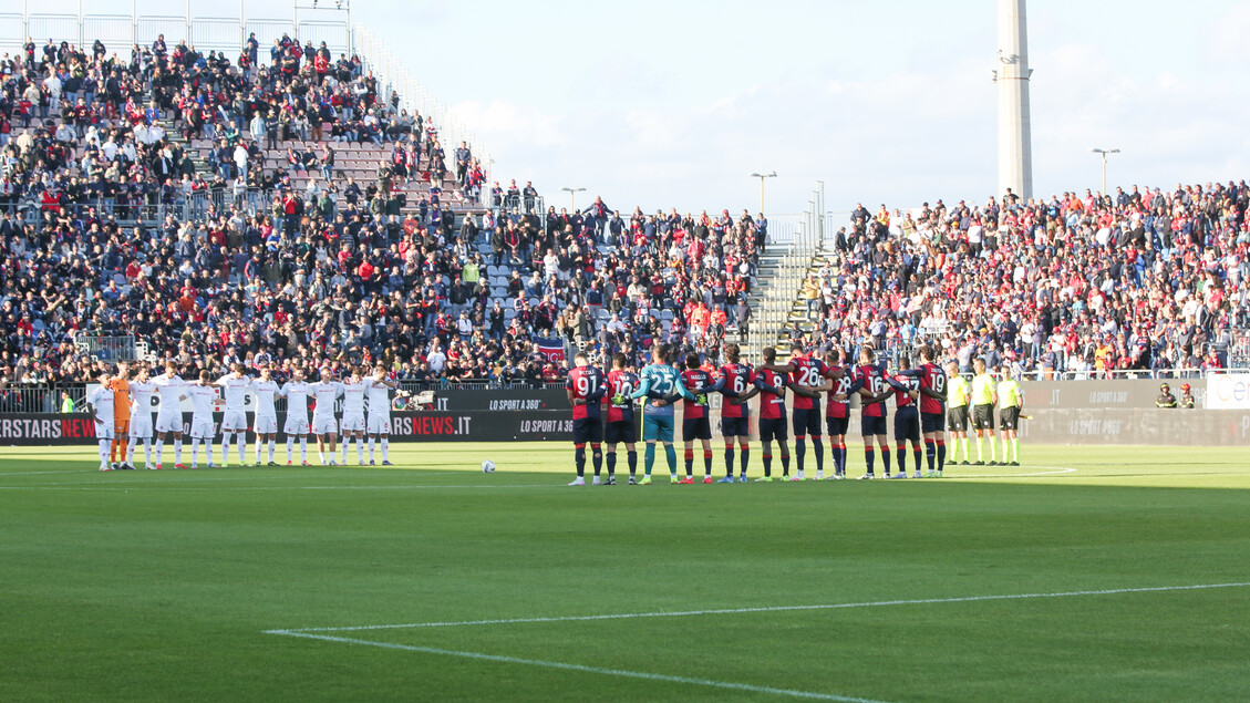 Soccer : Cagliari Vs Fiorentina