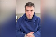 Fedez in lacrime: 'Sono malato, mi aspetta un lungo percorso'