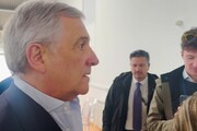 Tajani a opposizioni: 'Poverini, si illudono'