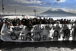 Una manifestazione per il lavoro