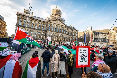Proteste pro-Pal in Olanda. Wilders attacca: "Mandateli a Gaza"