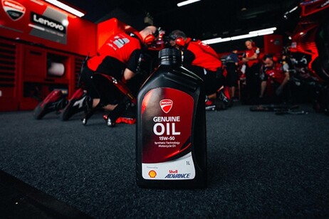 Ducati e Shell Advance per i motori di Borgo Panigale