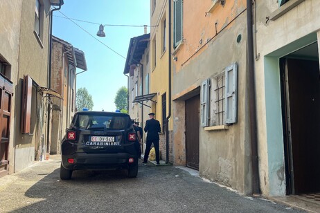 Donna accoltellata a San Secondo Parmense