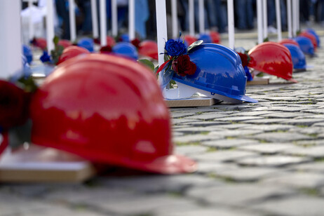 SICUREZZA E LAVORO, IL GOVERNO RIVEDE LE NORME SUI SUBAPPALTI