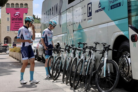 Via al Giro, Durazzo-Tirana è la prima tappa