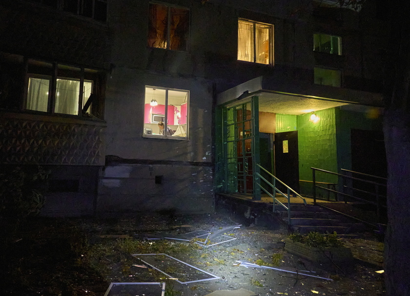 At least 14 injured in glide bomb strike on Kharkiv market