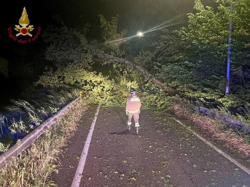 Maltempo sulla Lombardia, disagi per la pioggia e il vento