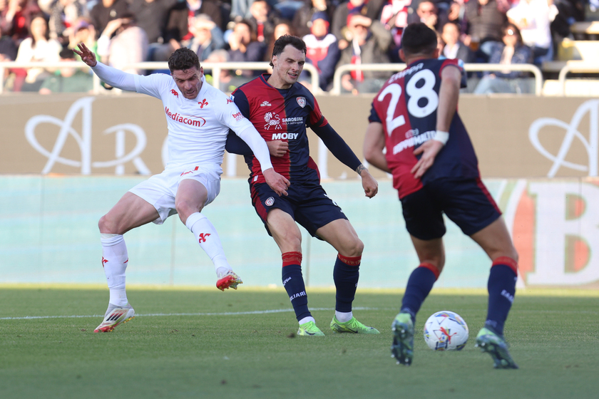 Soccer : Cagliari Vs Fiorentina