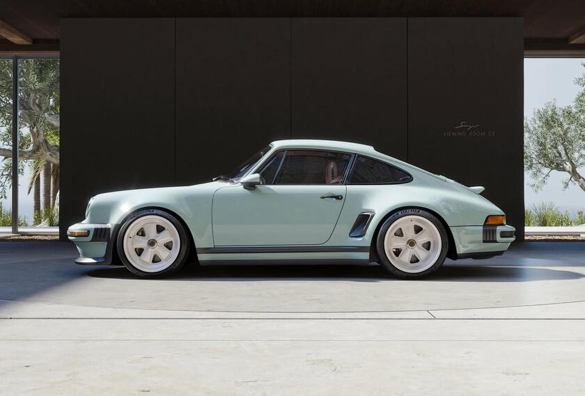 Porsche 911 by Singer