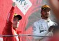 In primo piano Charles Leclerc e sullo sfondo Lewis Hamilton © ANSA