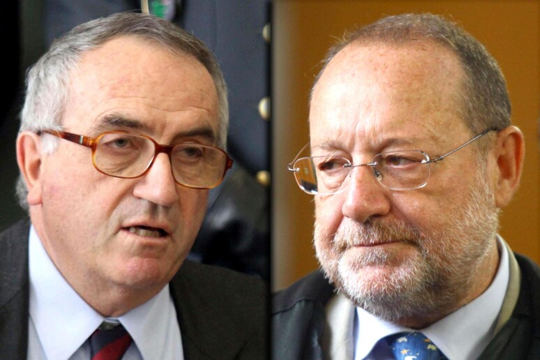 - RIPRODUZIONE RISERVATA