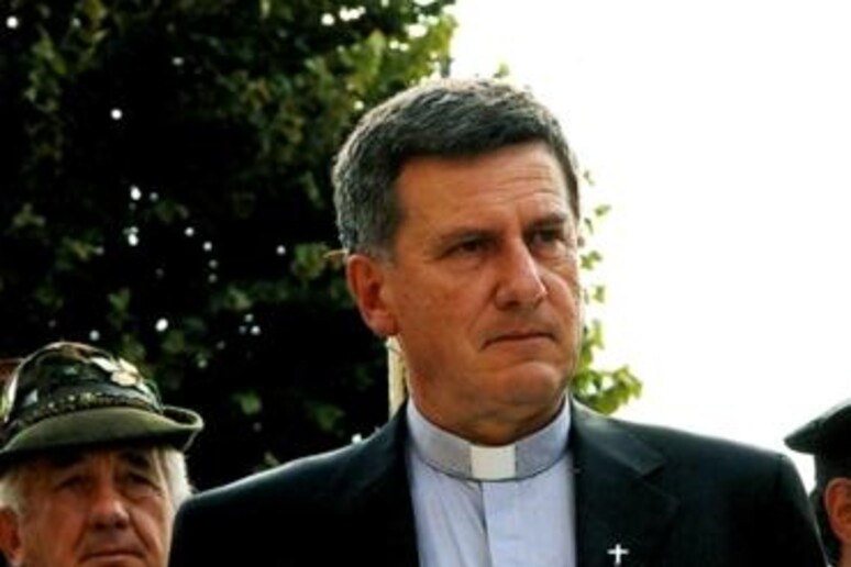 - RIPRODUZIONE RISERVATA