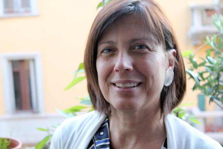 - RIPRODUZIONE RISERVATA