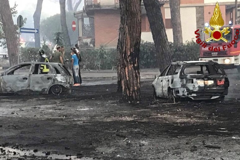 . - RIPRODUZIONE RISERVATA