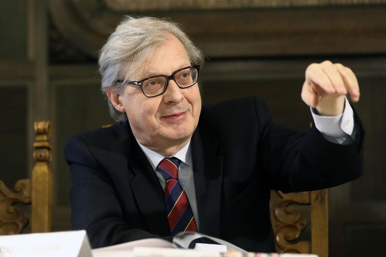 - RIPRODUZIONE RISERVATA