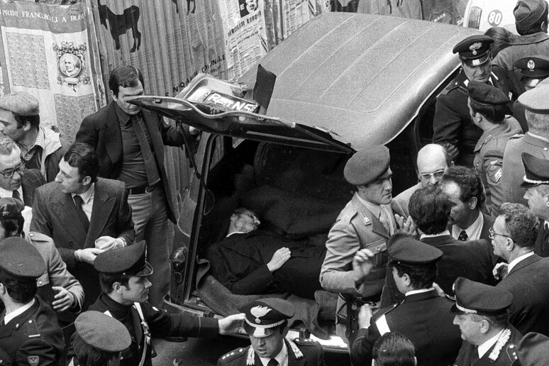 Il ritrovamento del corpo di Aldo Moro - RIPRODUZIONE RISERVATA