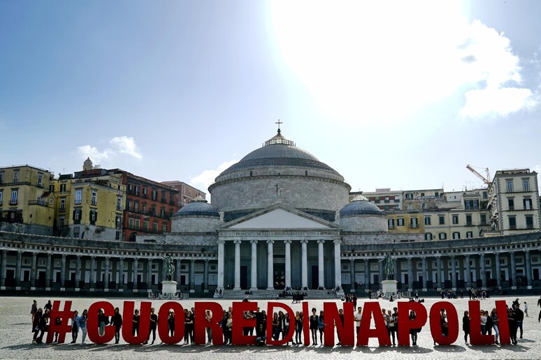 - RIPRODUZIONE RISERVATA