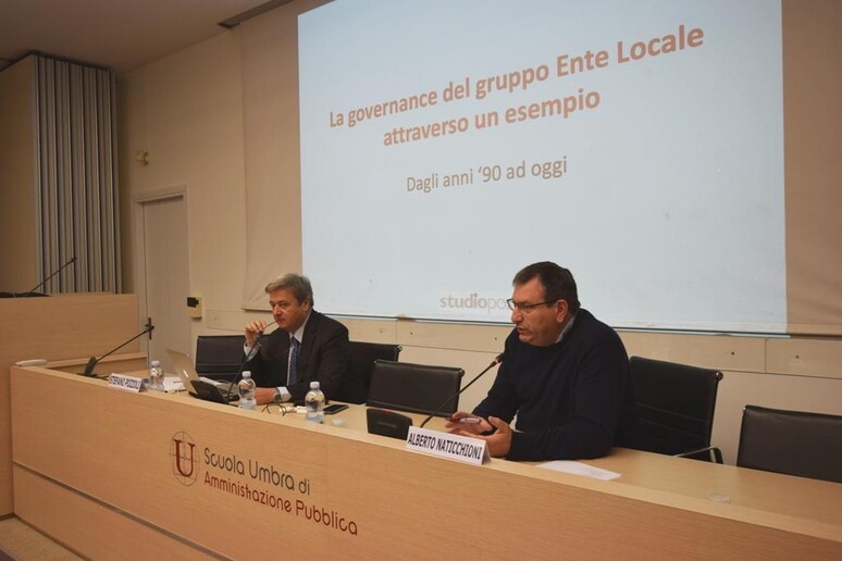 - RIPRODUZIONE RISERVATA
