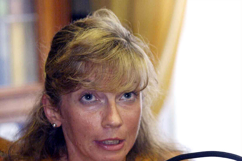 - RIPRODUZIONE RISERVATA