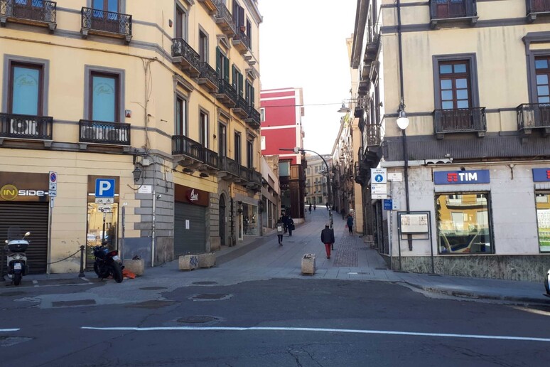 - RIPRODUZIONE RISERVATA