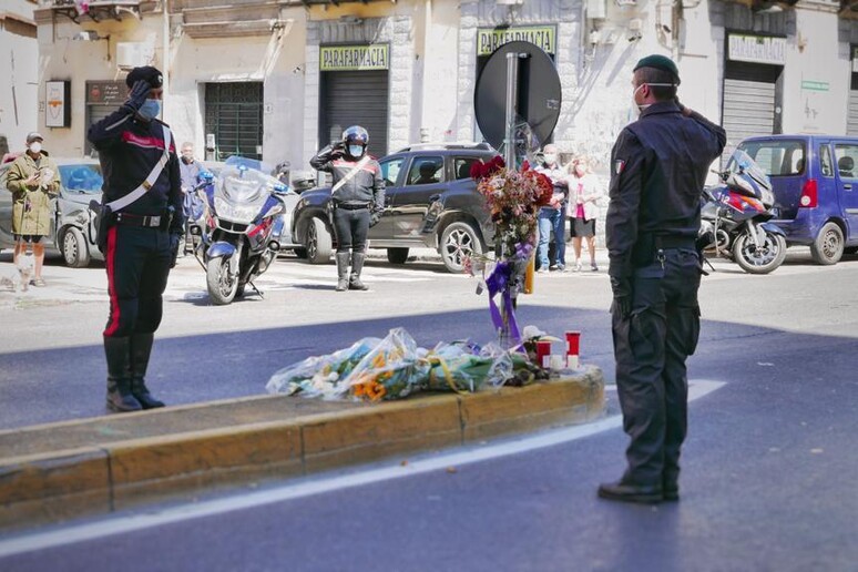 - RIPRODUZIONE RISERVATA