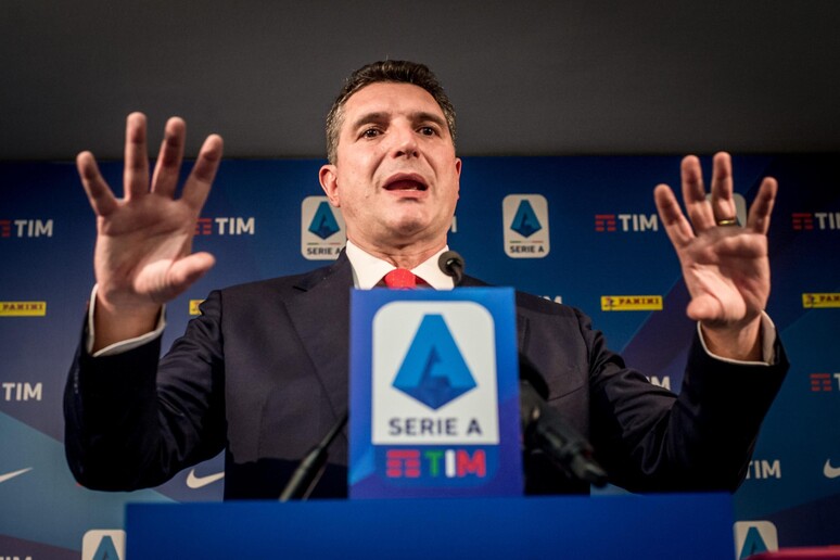 - RIPRODUZIONE RISERVATA