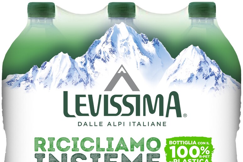- RIPRODUZIONE RISERVATA