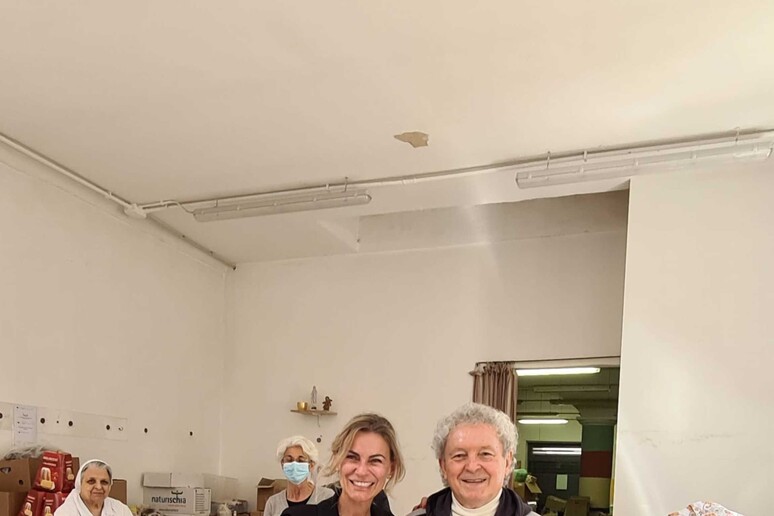 - RIPRODUZIONE RISERVATA