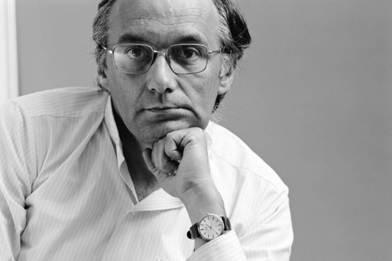 - RIPRODUZIONE RISERVATA