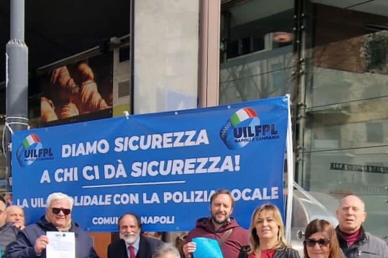 - RIPRODUZIONE RISERVATA