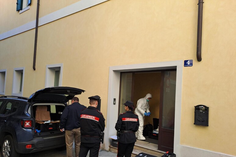 - RIPRODUZIONE RISERVATA