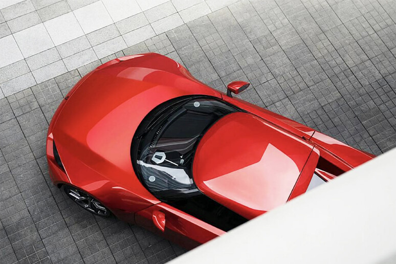 Sportiva elettrica cinese JMEV01 esce finalmente dal garage - RIPRODUZIONE RISERVATA