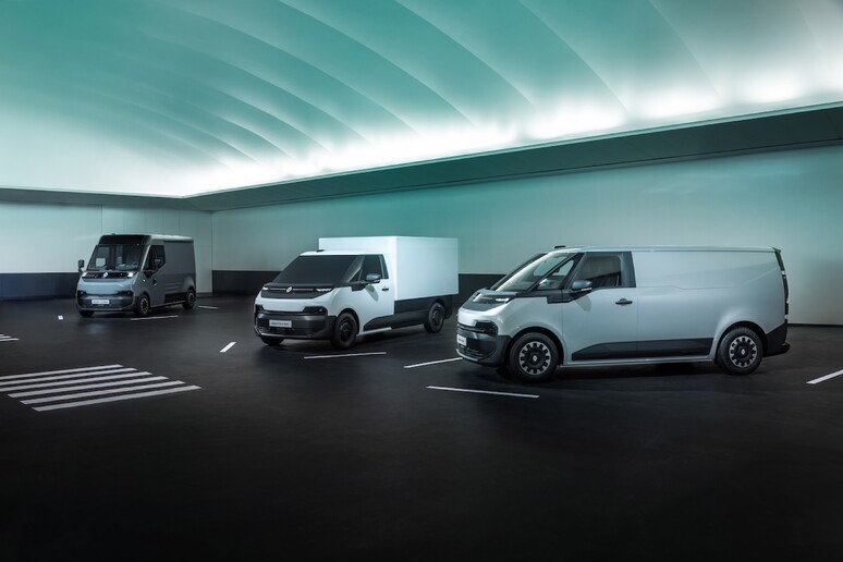 Da Renault tre nuovi veicoli commerciali leggeri 100% elettrici - RIPRODUZIONE RISERVATA