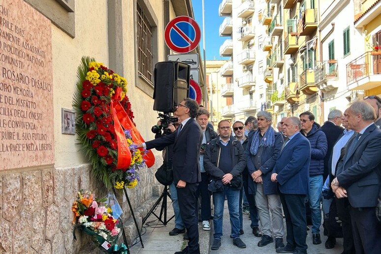 - RIPRODUZIONE RISERVATA