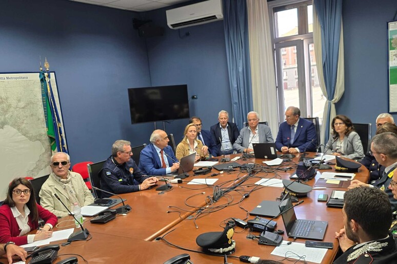 - RIPRODUZIONE RISERVATA