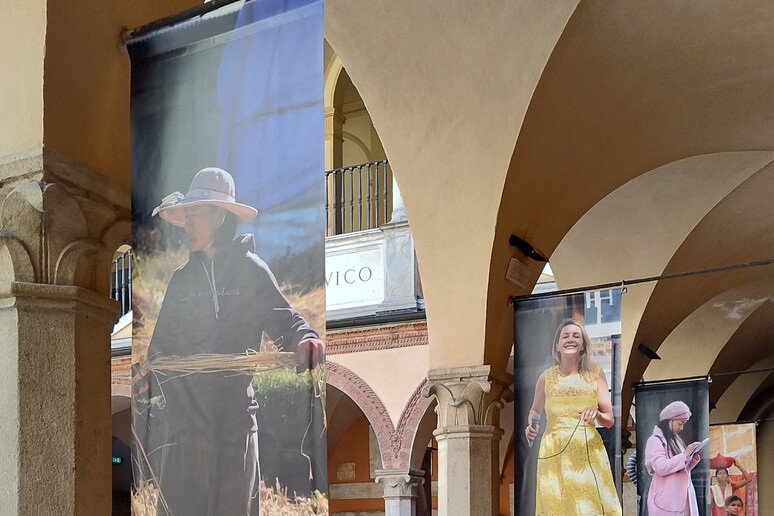 - RIPRODUZIONE RISERVATA
