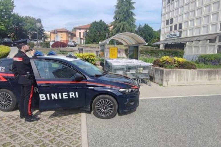 - RIPRODUZIONE RISERVATA