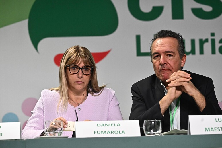 - RIPRODUZIONE RISERVATA