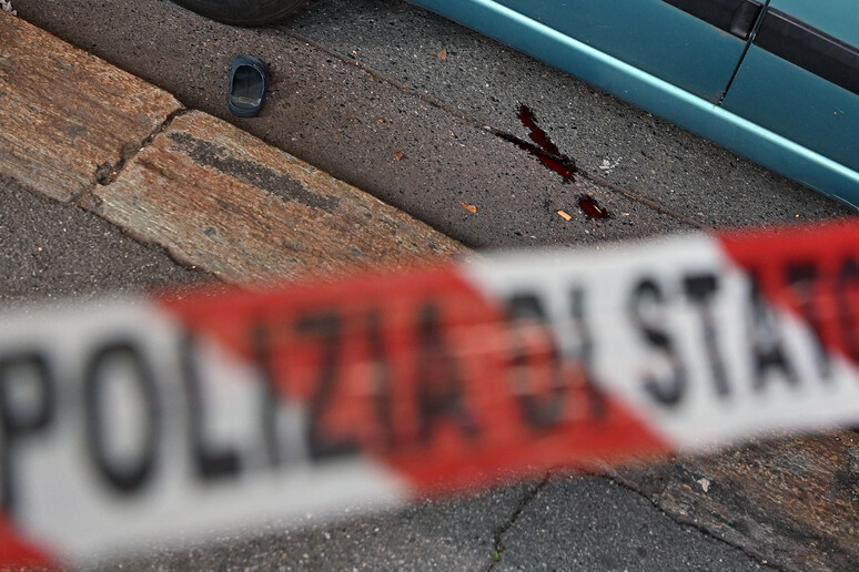 - RIPRODUZIONE RISERVATA