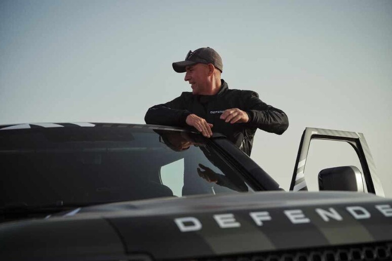 Defender Dakar D7X-R, test in Marocco con Peterhansel - RIPRODUZIONE RISERVATA