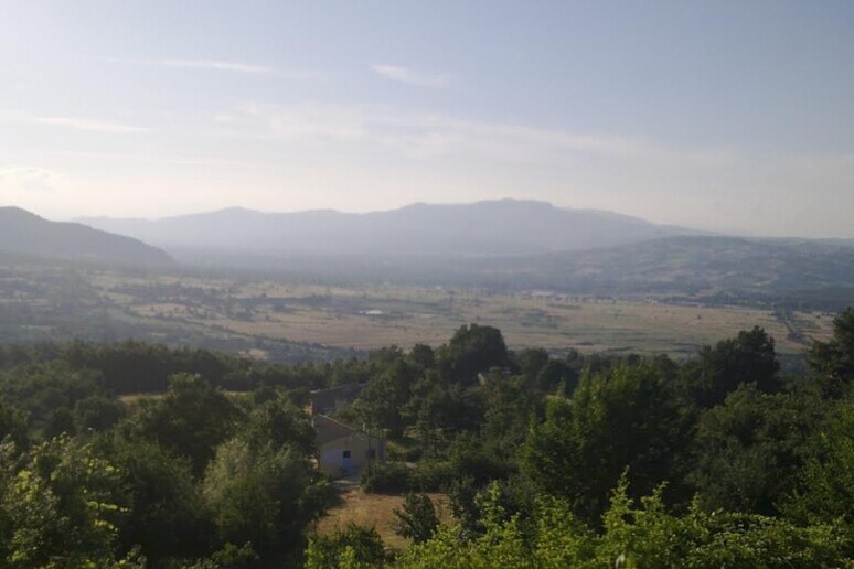 - RIPRODUZIONE RISERVATA