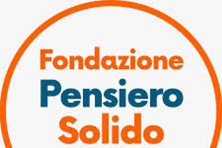- RIPRODUZIONE RISERVATA