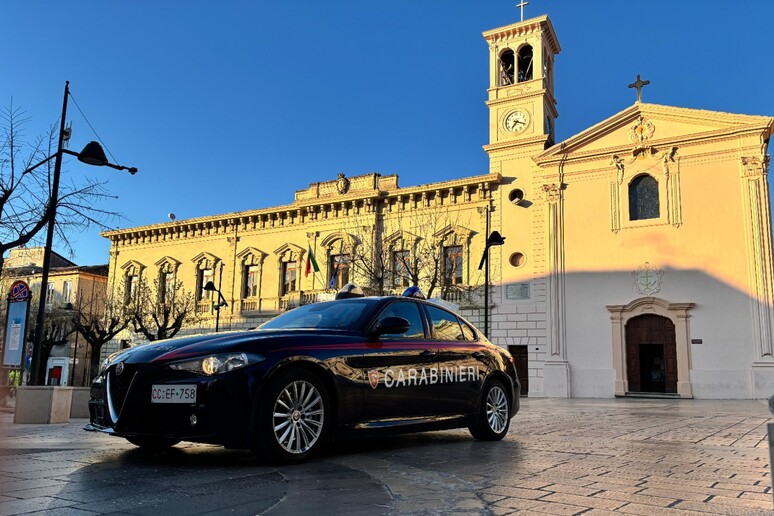 - RIPRODUZIONE RISERVATA