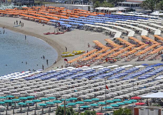 Balneari: domani conferenza stampa con i parlamentari della maggioranza © ANSA