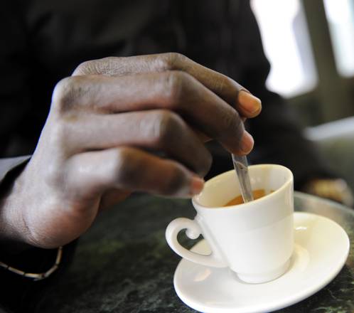 Una tazza di caffè costa alla Terra 140 litri d'acqua