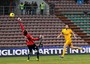 Sassuolo-Verona 0-2: al 41' st lancio in profondita' e torre per Luca Toni che con un pallonetto preciso scavalca Pegolo in uscita