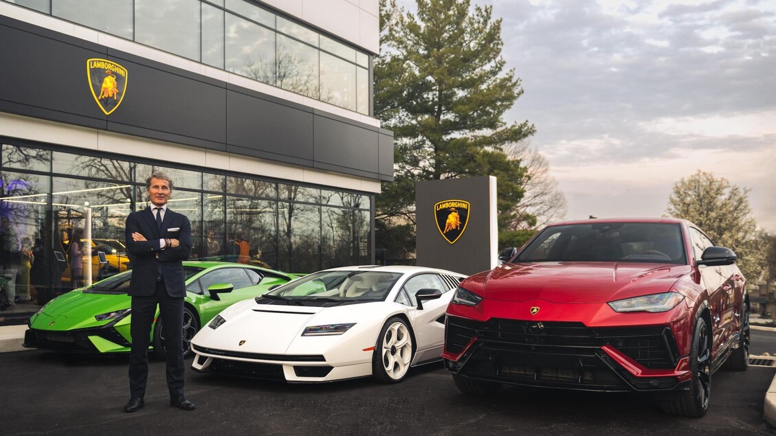 Showroom Lamborghini negli USA © ANSA/Lamborghini