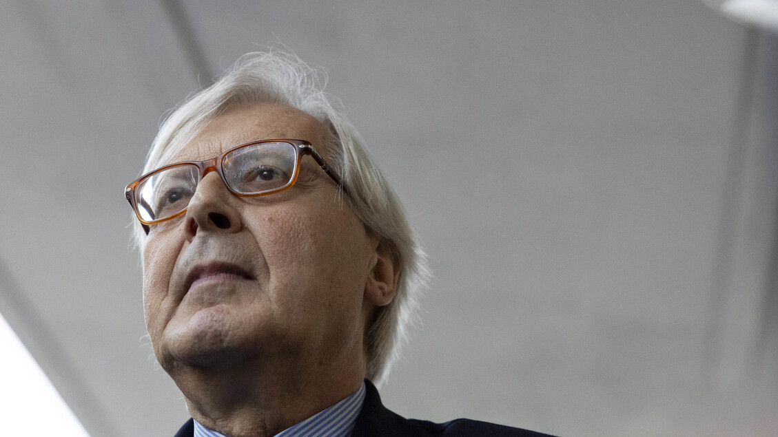 - RIPRODUZIONE RISERVATA