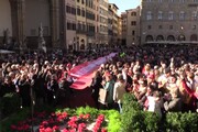 Violenza sulle donne, la manifestazione di piazza della Signoria a Firenze