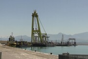 Bayesian, a Termini Imerese la gru galleggiante per il recupero